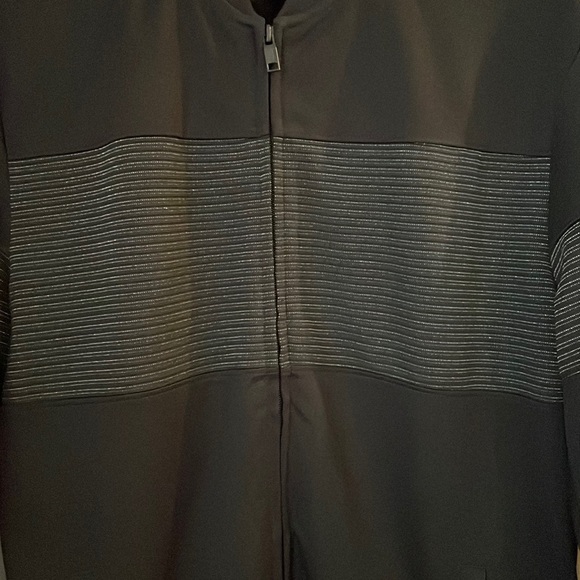 ALFANI Mens Full Zip Jacket SZ L Black with Sparkly/Diamond Like Middle Area - Picture 3 of 9